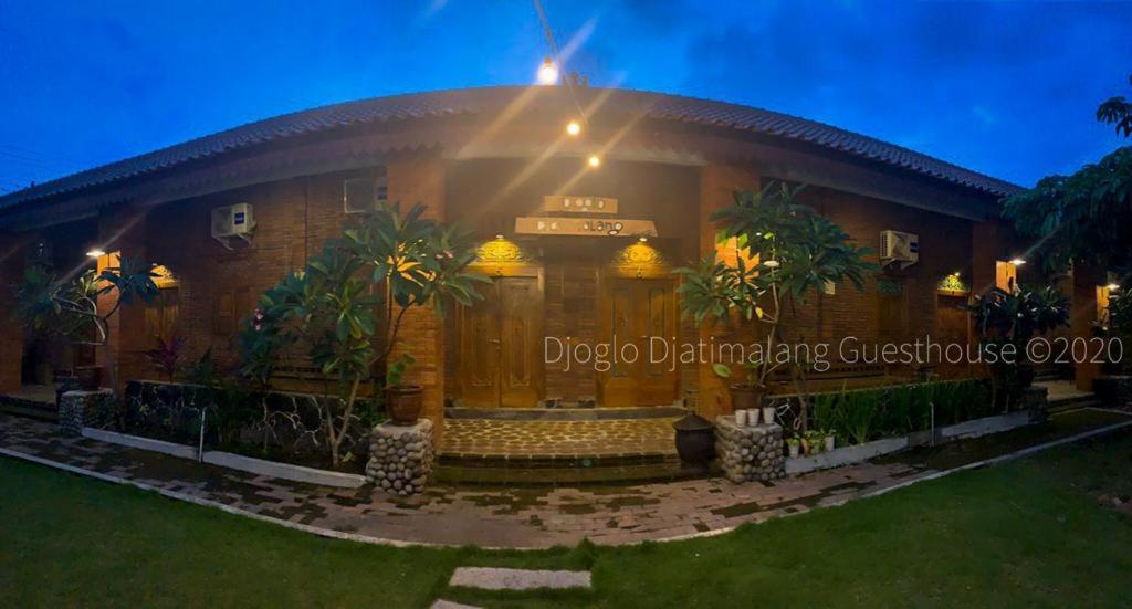 Djoglo Djatimalang Guesthouse Blitar Bagian luar foto